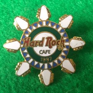 Hard Rock Cafe 1997 Pin